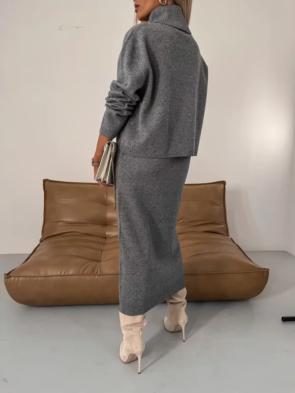 Mune | Jersey Set Midi Dress with Turtleneck