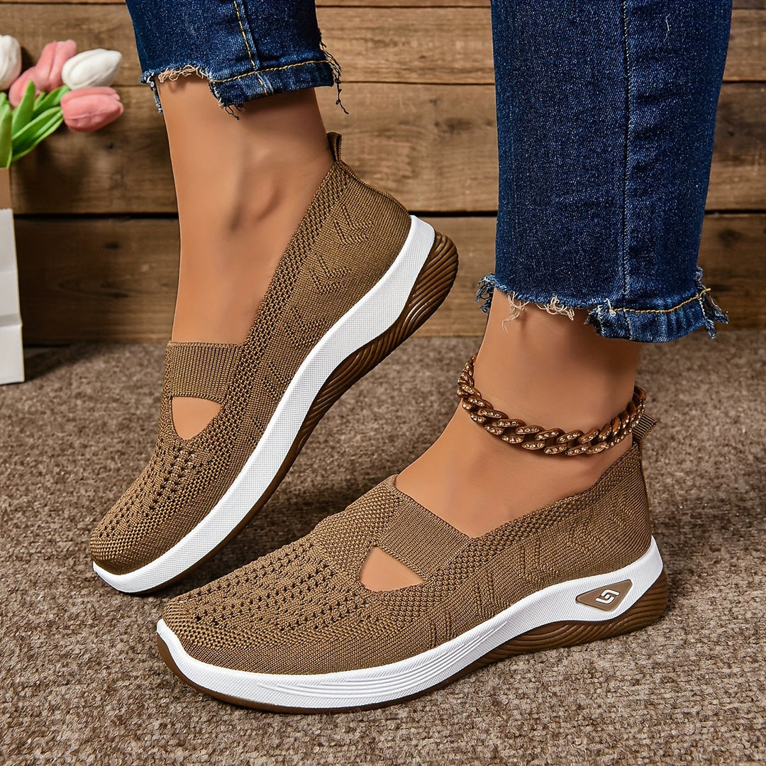 Casual, breathable slip-on sneakers