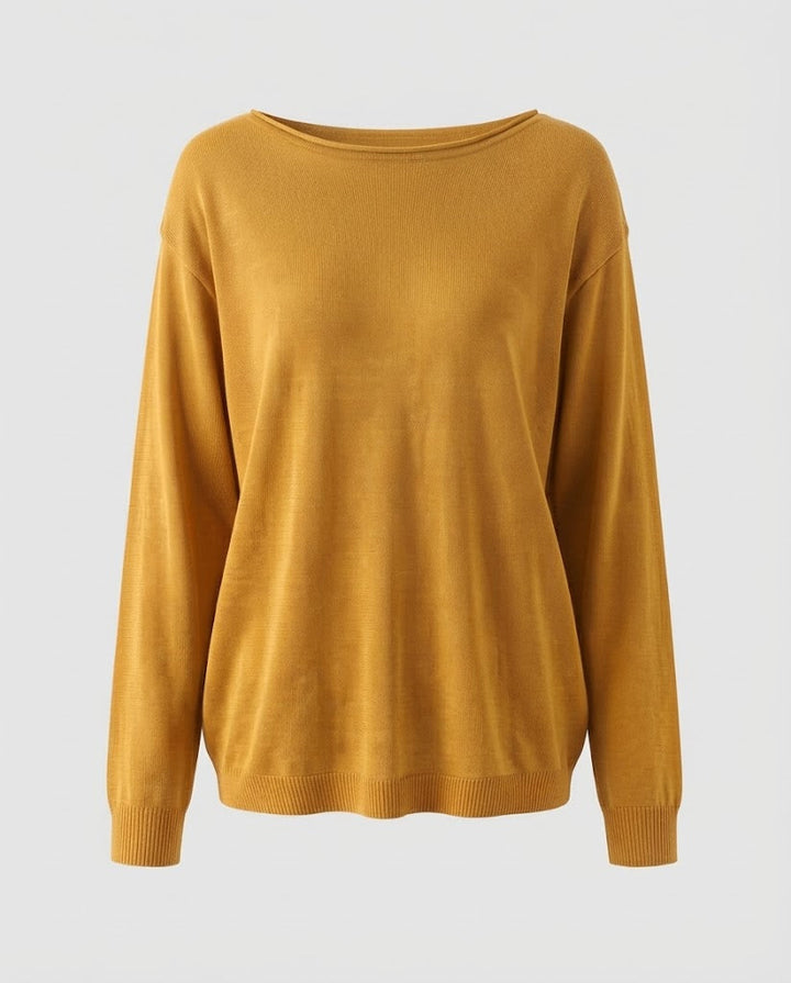 Women's fine knit sweater with boat neckline and loose fit Mune Fashion