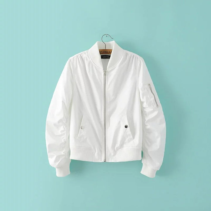 Men's short bomber jacket with thermal quilted insulation, zipper, and arm pocket Mune Fashion
