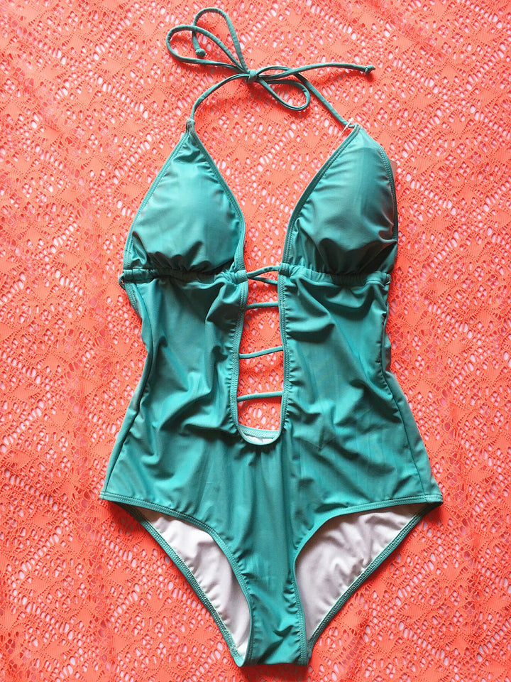 Ladies one-piece swimsuit with seductive cut-outs Mune Fashion