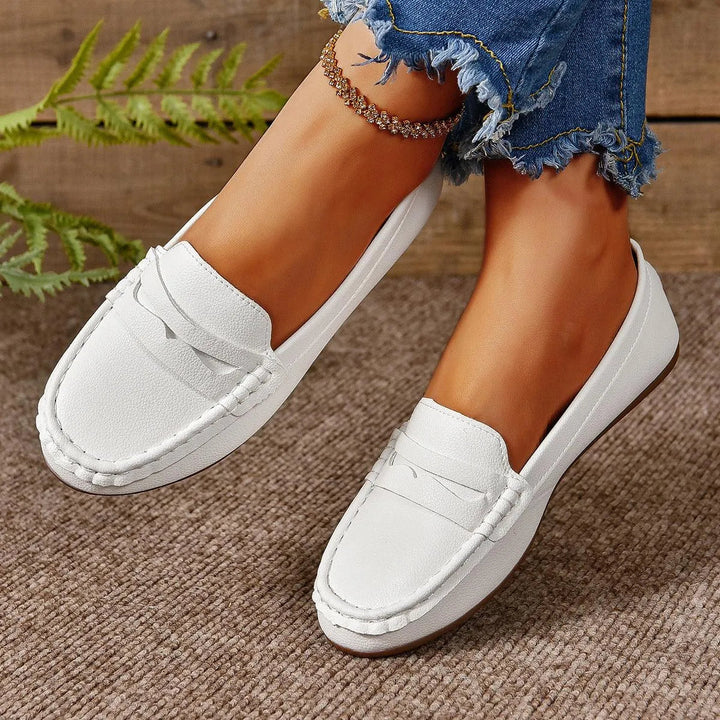Mune Fashion | Gommino Flat Crossed Soft Sole Women