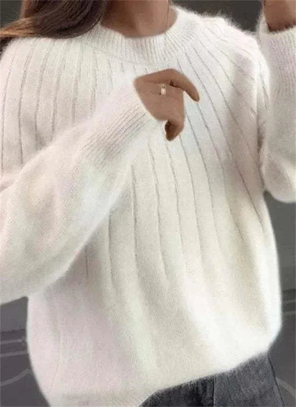 Mune | Fuzzy Knit Sweater