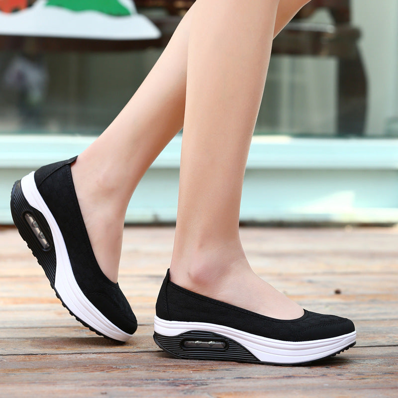 Women's slip-on wedge ballerina with visible heel air chamber and shock-absorbing wedge sole Mune Fashion