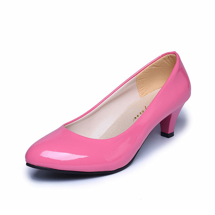 Women's classic pumps with low kitten heel and cushioned comfort insole Mune Fashion