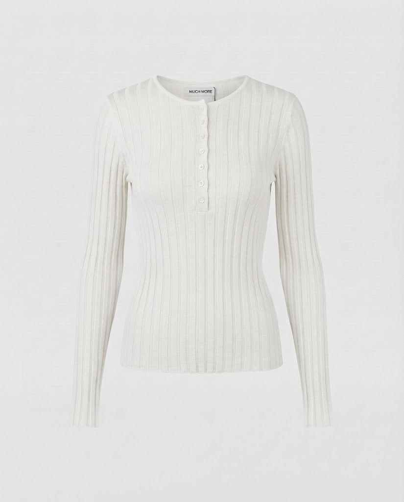 Women's fitted ribbed Henley long sleeve made of fine knit Mune Fashion