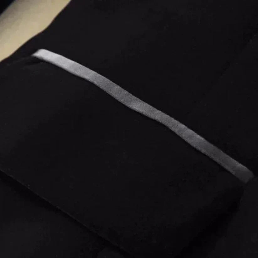 Mune | Blazer in velvet satin