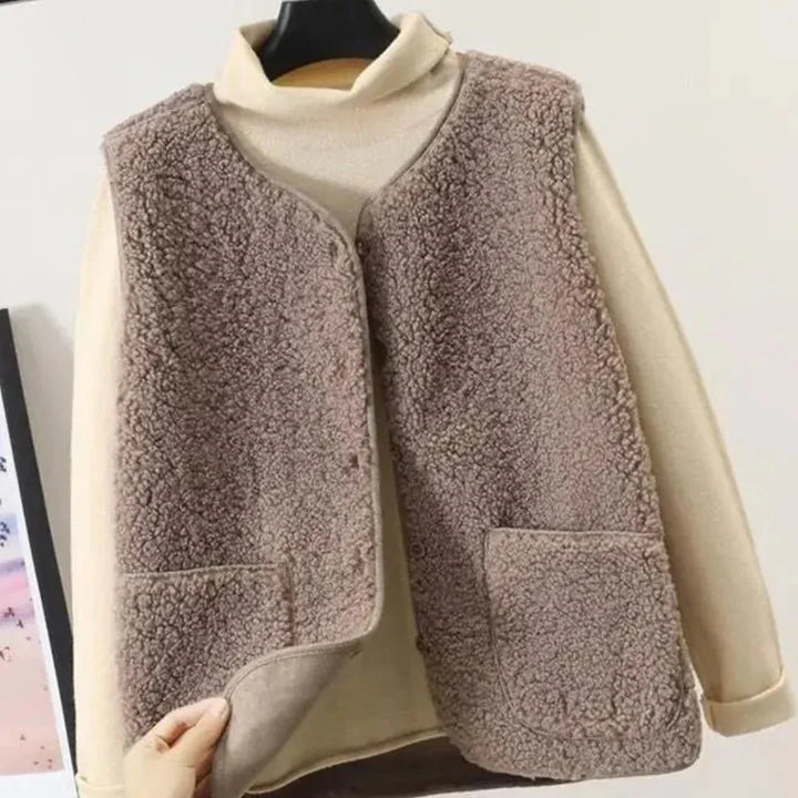 Mune | Warm Without Sleeves for Women Button Closure