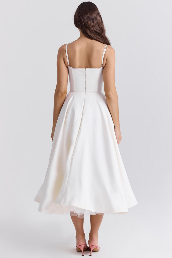 Mune | Elegant slimming dress for women