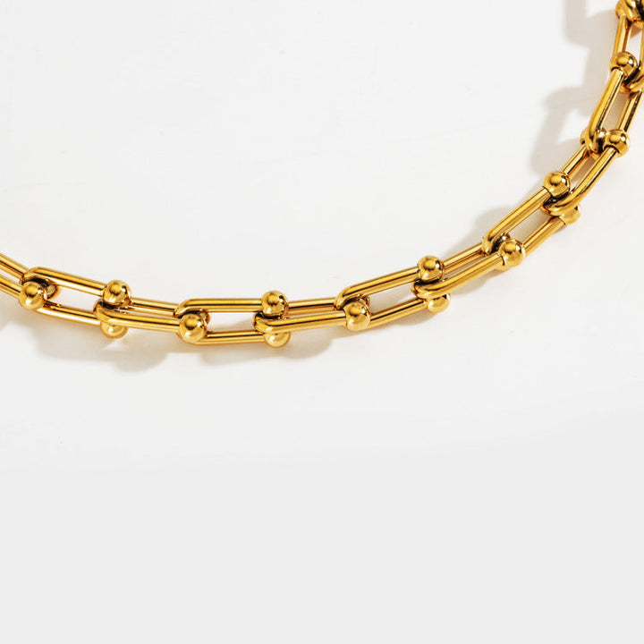 Mune | Horseshoe Necklace U Shaped Clasp Thick Chain