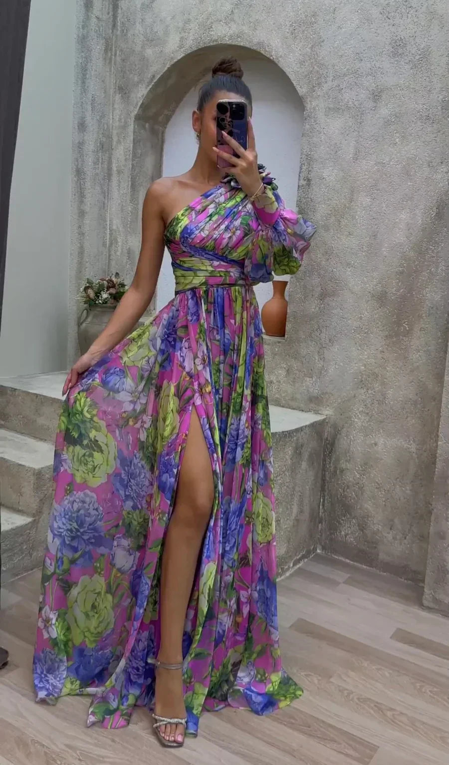 Mune | Elegant Flowy Shoulder Dress for Summer Events