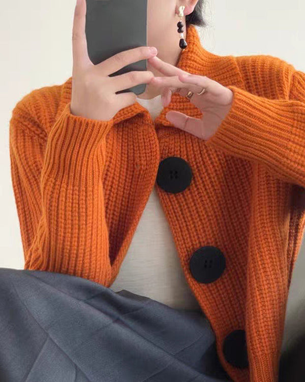 Mune | Knitted jacket with large buttons for women