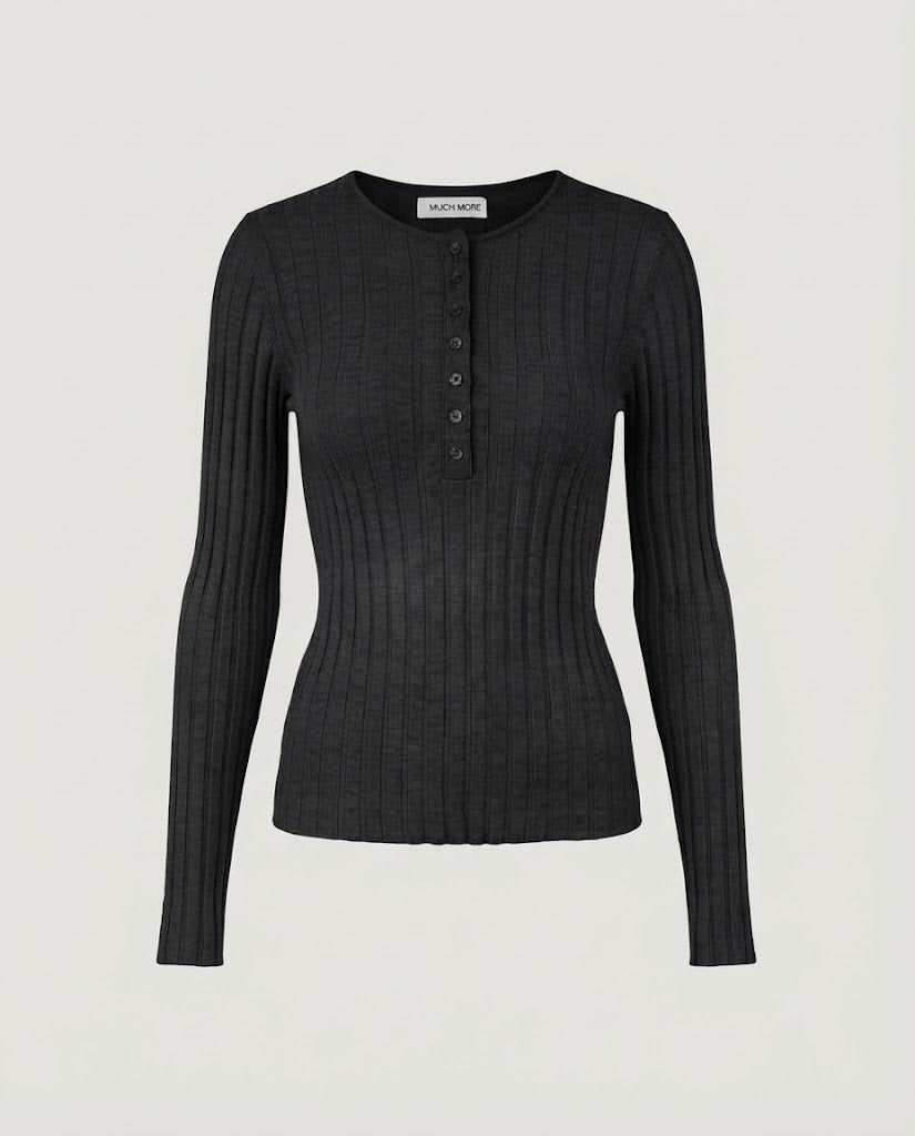 Women's fitted ribbed Henley long sleeve made of fine knit Mune Fashion