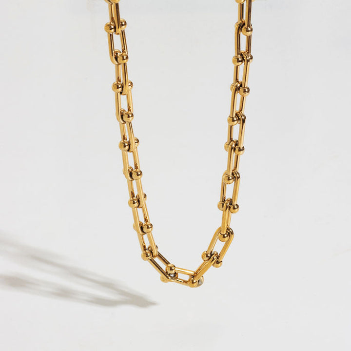 Mune | Horseshoe Necklace U Shaped Clasp Thick Chain