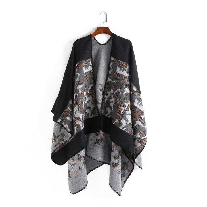 Ladies Oversize Ruana Cape made of wool blend with geometric jacquard trim Mune Fashion