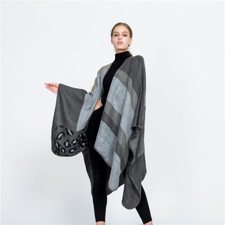 Women Oversize Ruana Poncho with Star Jacquard and Decorative Stitch Edge Mune Fashion