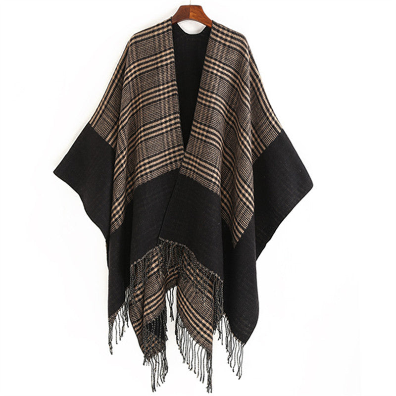 Women's Oversize Ruana with Glencheck Jacquard and Fringed Hem Mune Fashion
