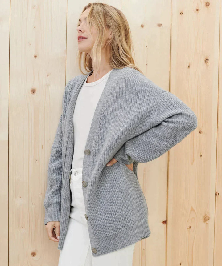 Mune | Cashmere Cardigan - Timeless style meets elegant comfort