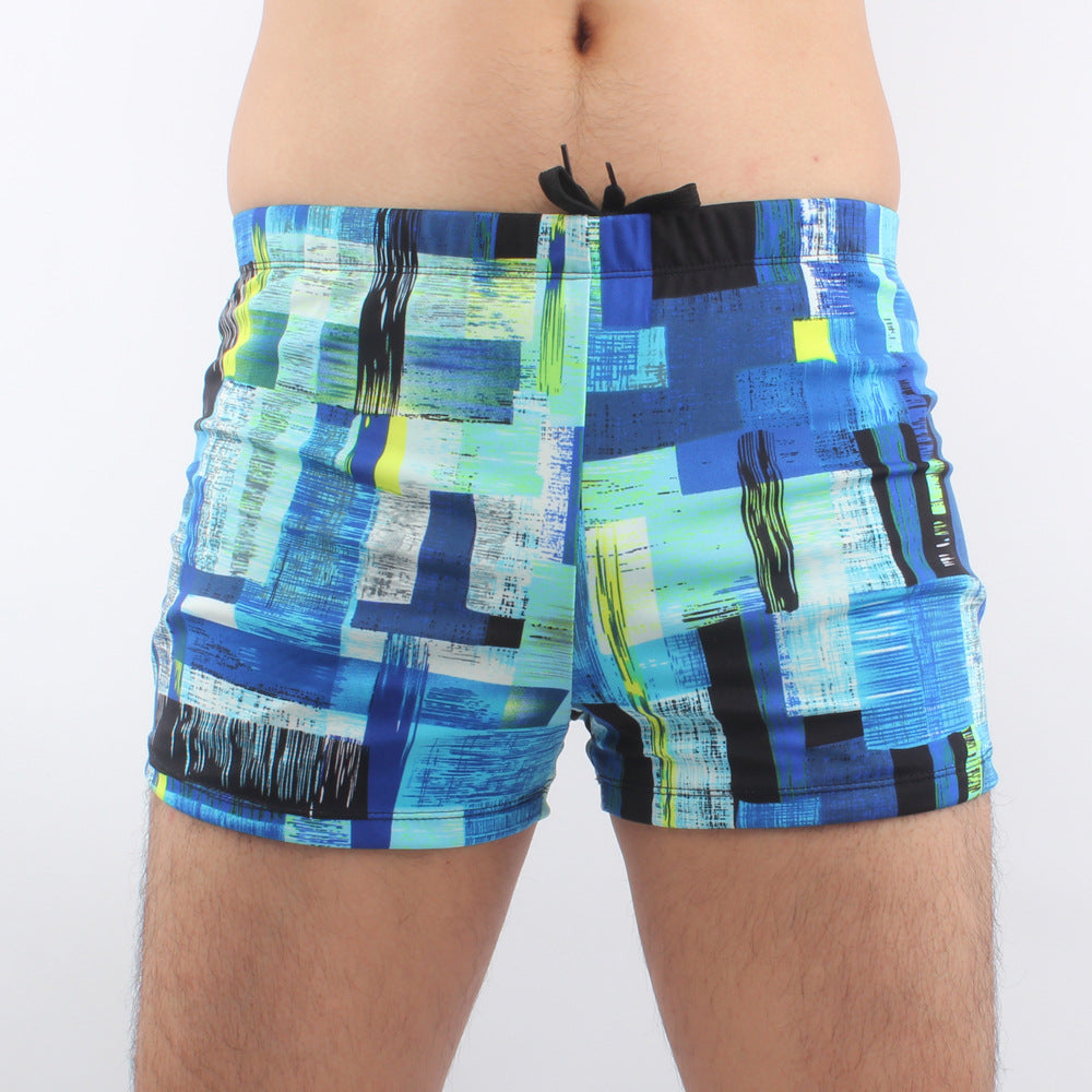 Men's sporty swim shorts with colorful pattern Mune Fashion