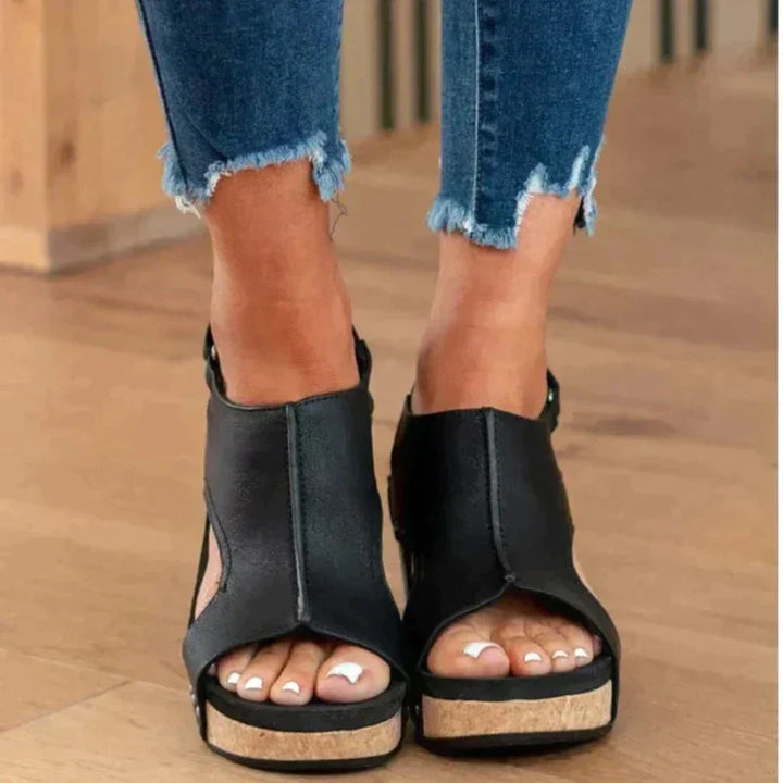 Orthopedic sandals for additional support
