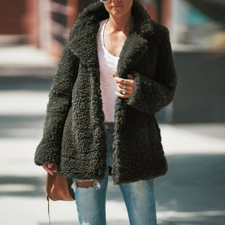 Mune | Winter Fashion for Women with A Modern Cut Ideal for Cold Weather