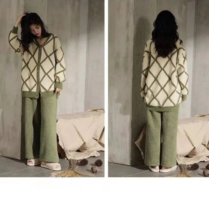 Mune | Comfort Pajamas - Soft coral fleece pajamas with checked vest for women
