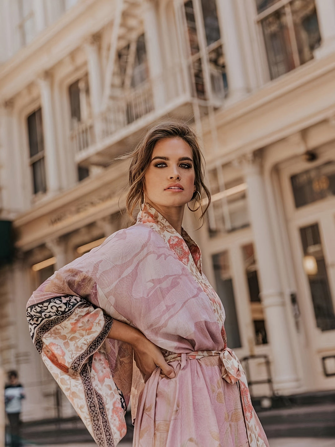 Fashionable kimono with floral print