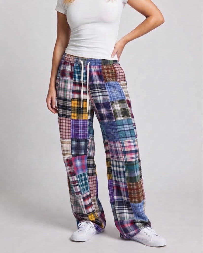 Women's Wide-Cut Carrot Pants with Artistic Check Pattern Mune Fashion