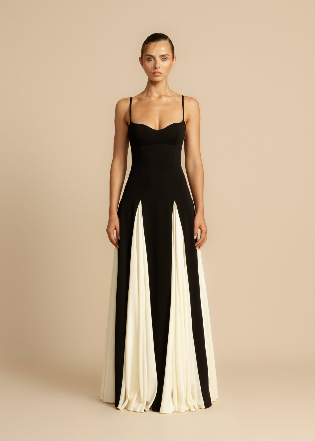 Mune | Maxi dress with spaghetti straps in color blocks