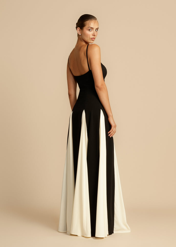Mune | Spaghetti Straps Maxi Dress With Color Block