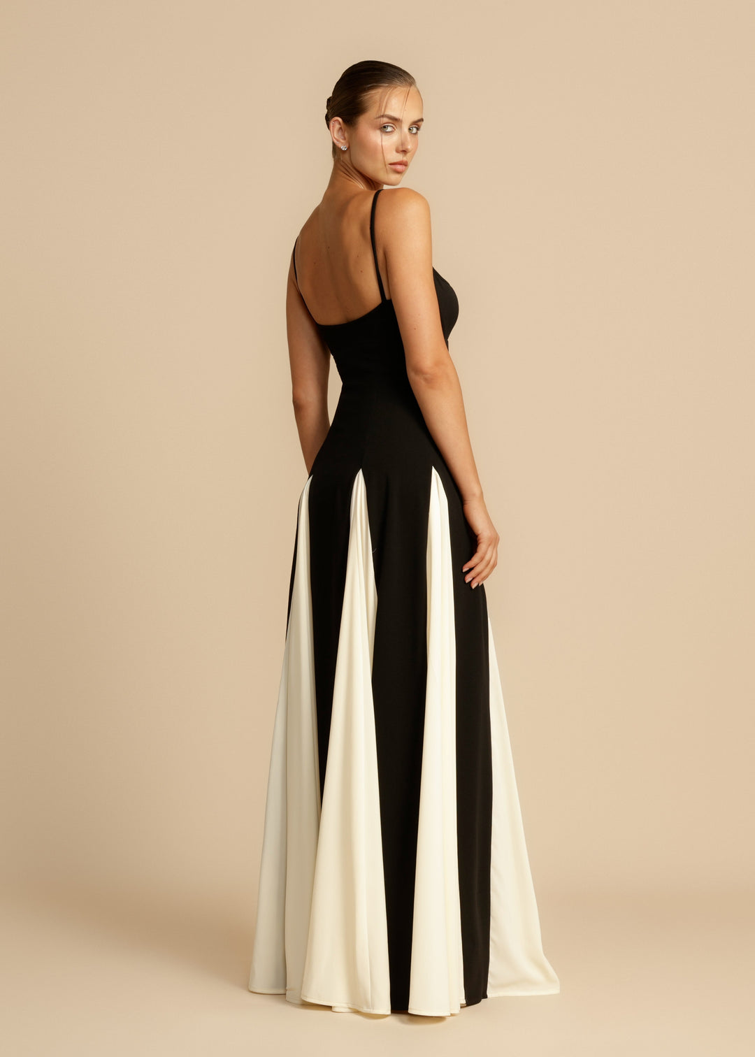 Mune | Maxi dress with spaghetti straps in color blocks