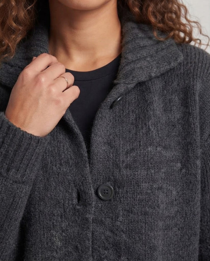 Women's chunky knit cardigan with shawl collar, large buttons and patch pockets Mune Fashion