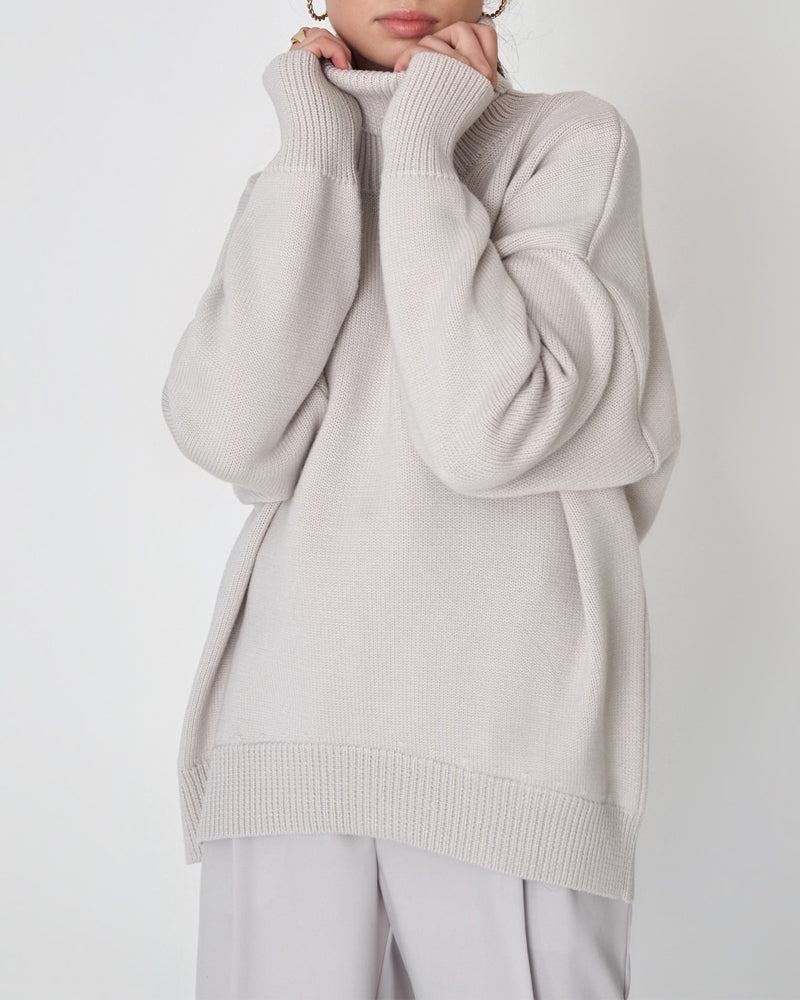 Mune | Elegant Oversized Women's Turtleneck Sweater Made Of Cotton