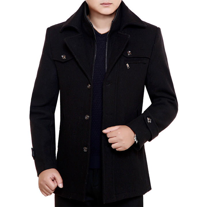 Men's short coat made of wool blend with double closure and lapel collar Mune Fashion