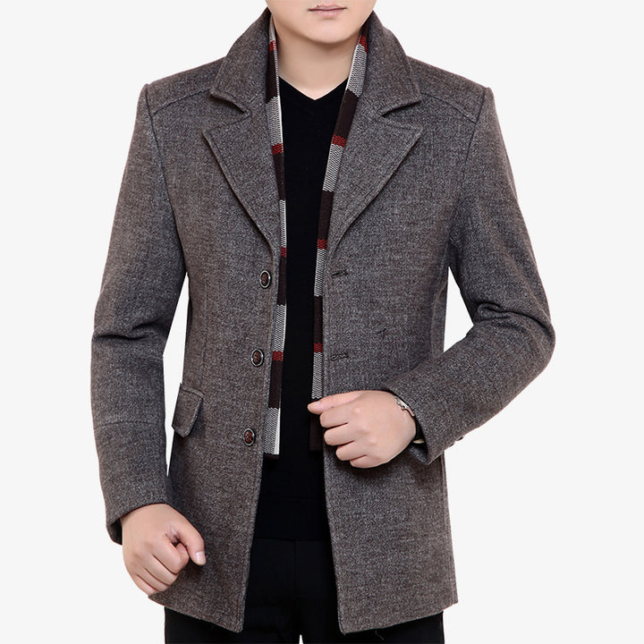 Men's Slim-Fit Wool Blend Short Coat with Fine Texture and Flap Pockets Mune Fashion