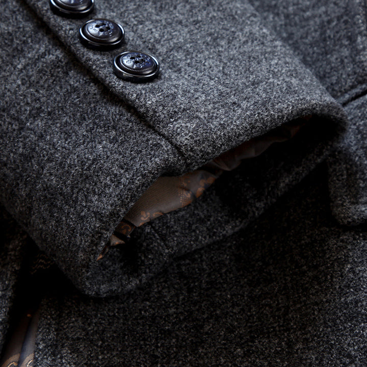 Men's Slim-Fit Wool Blend Short Coat with Fine Texture and Flap Pockets Mune Fashion