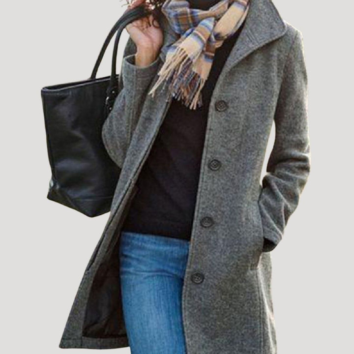 Mune | Women's long wool blend buttoned winter coat