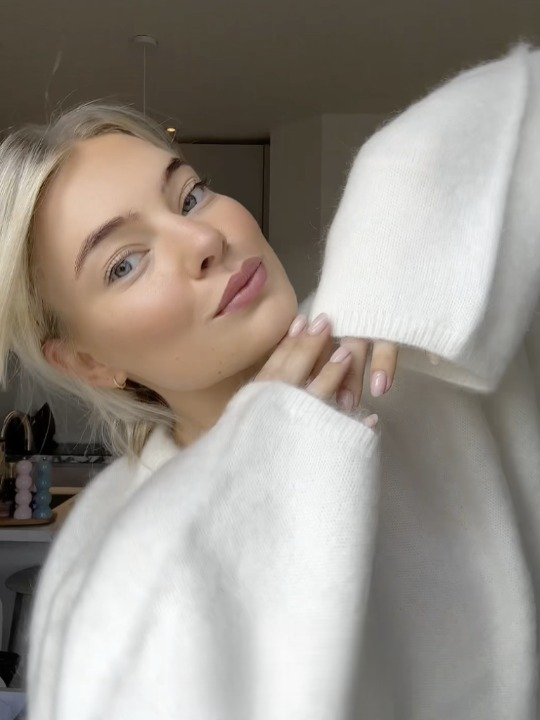 Mune | Soft Mohair Knitted Sweater