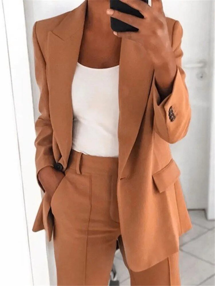 MARILYN️ | Stylish blazer suit for women - Flattering fit