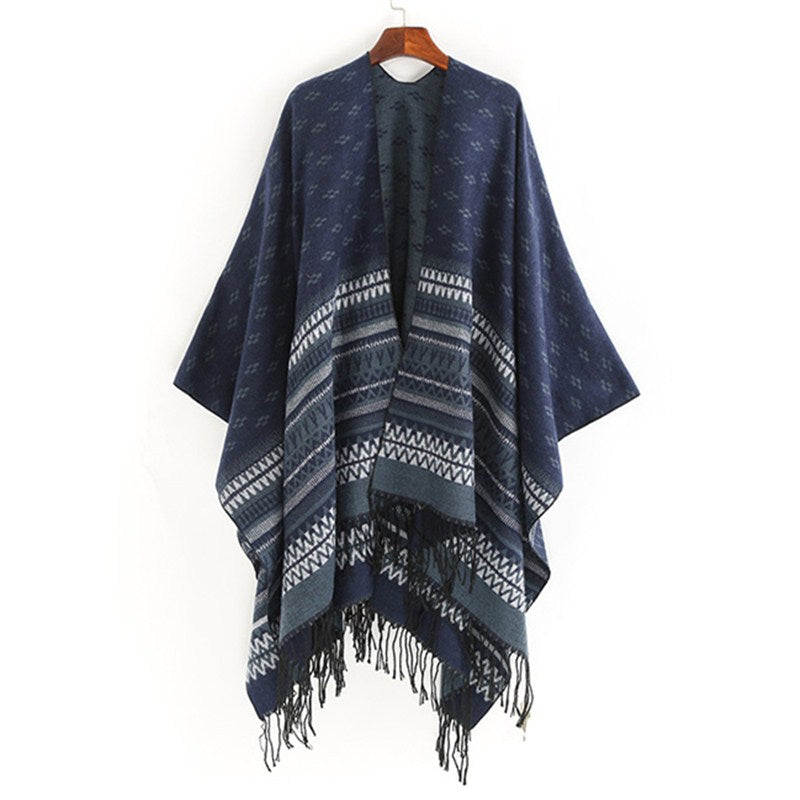 Women's Ruana Poncho with Jacquard pattern, fringes, and soft wool mix Mune Fashion