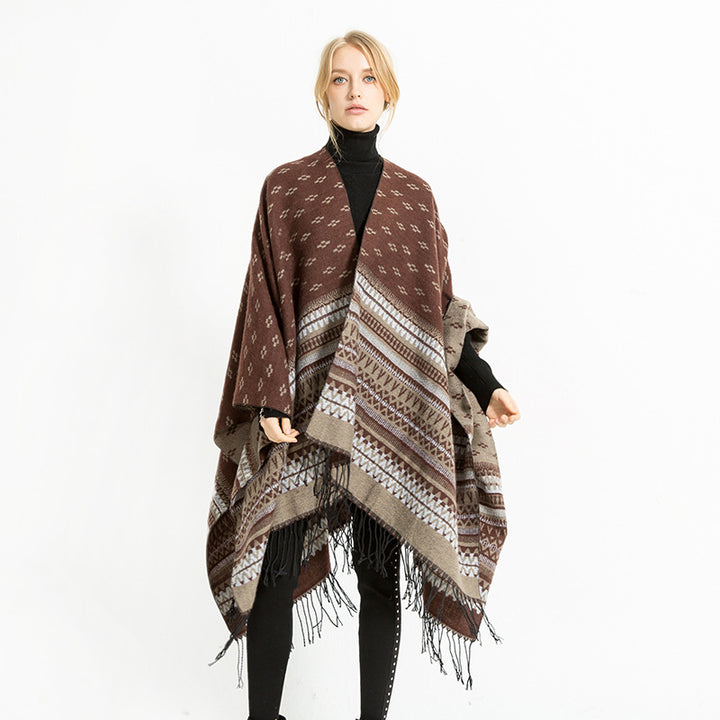 Women's Ruana Poncho with Jacquard pattern, fringes, and soft wool mix Mune Fashion