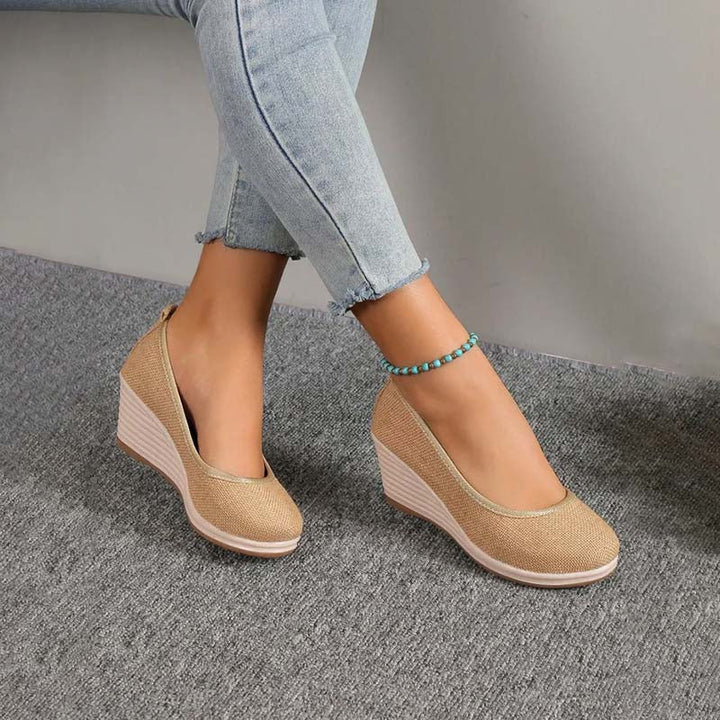 Casual wedge shoes