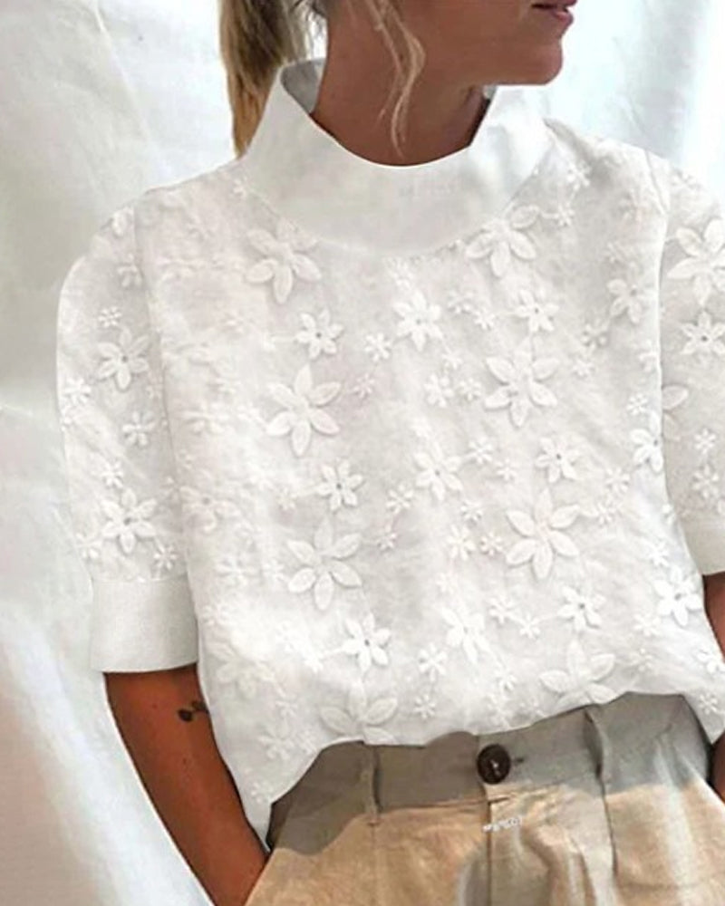 Mune | Top with Embroidered Solid-Colored Stand-Up Collar
