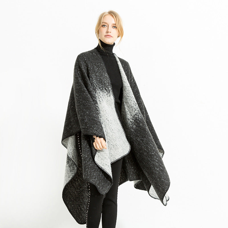 Women's Oversize Ruana made of wool blend with gradient and decorative chain stitch Mune Fashion