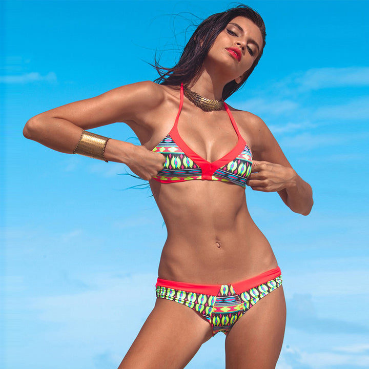 Women's Triangle Bikini with sophisticated color patterns Mune Fashion