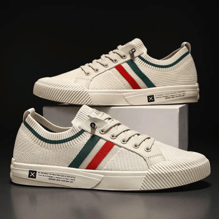 Breathable men's sneakers