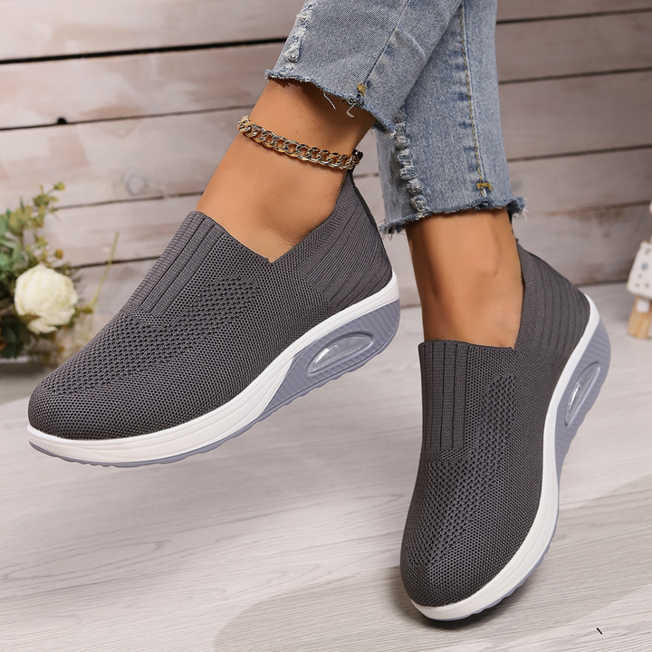 Orthopedic shoes for pain relief