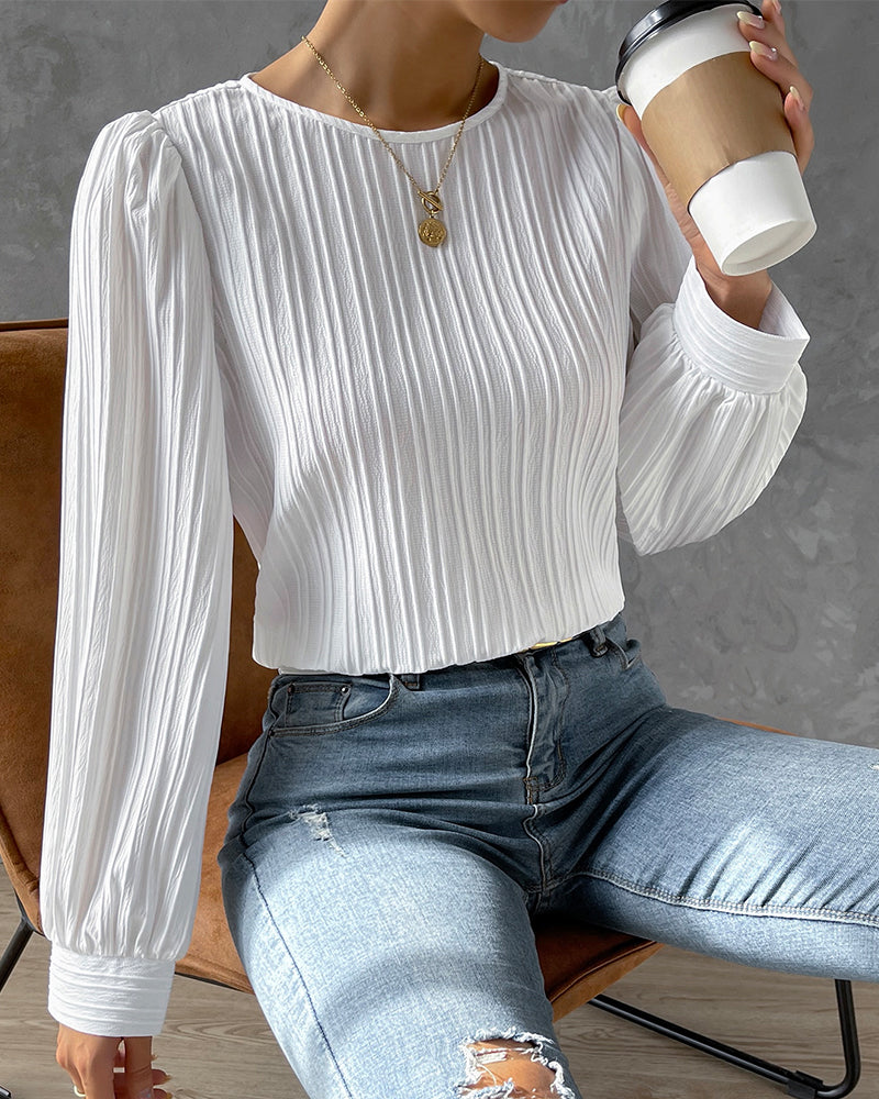 Mune | Elegant chemise with round neck