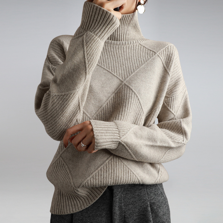 Mune | Soft Cashmere Women's Turtleneck Sweater
