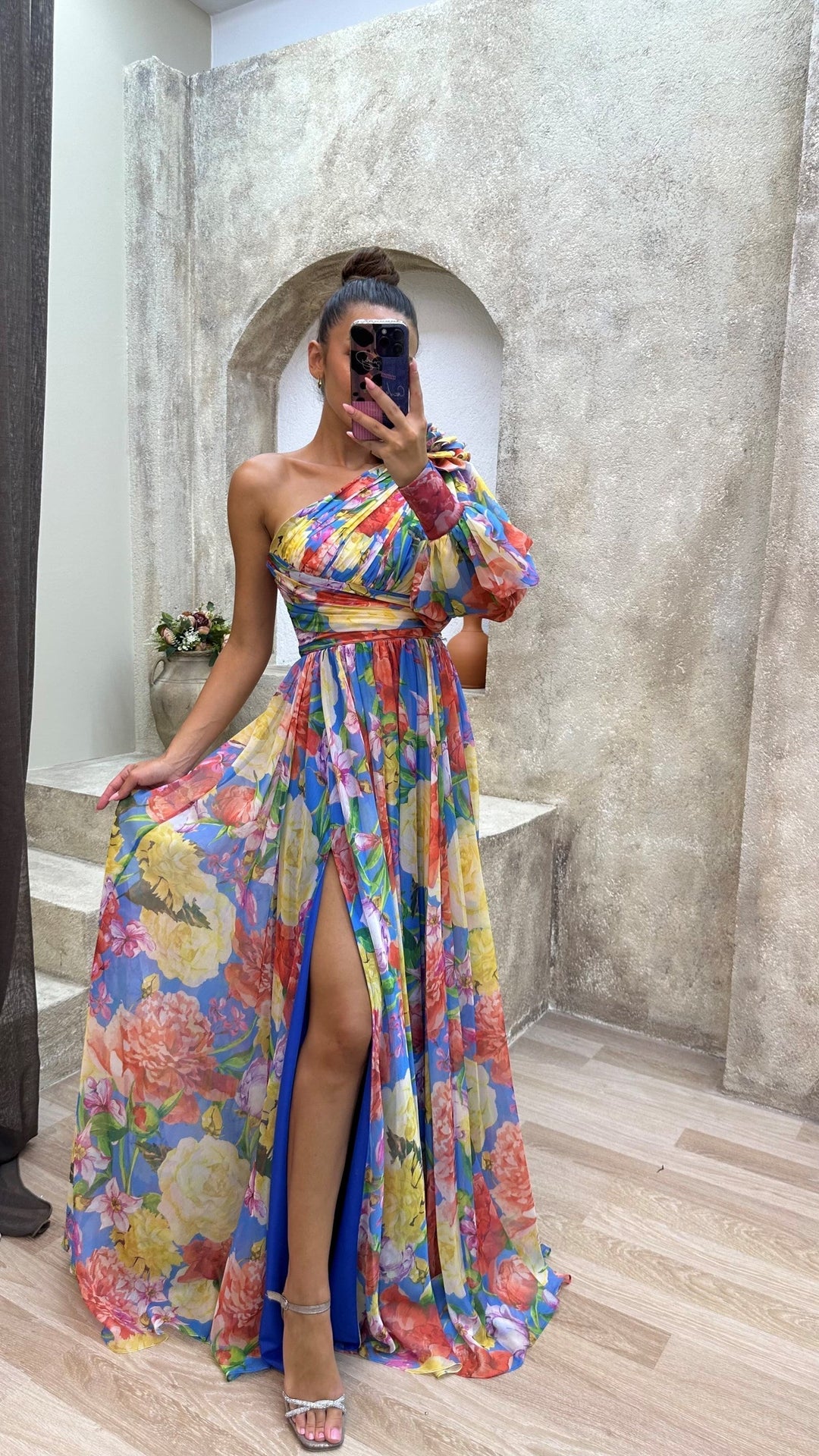 Mune | Elegant Flowy Shoulder Dress for Summer Events